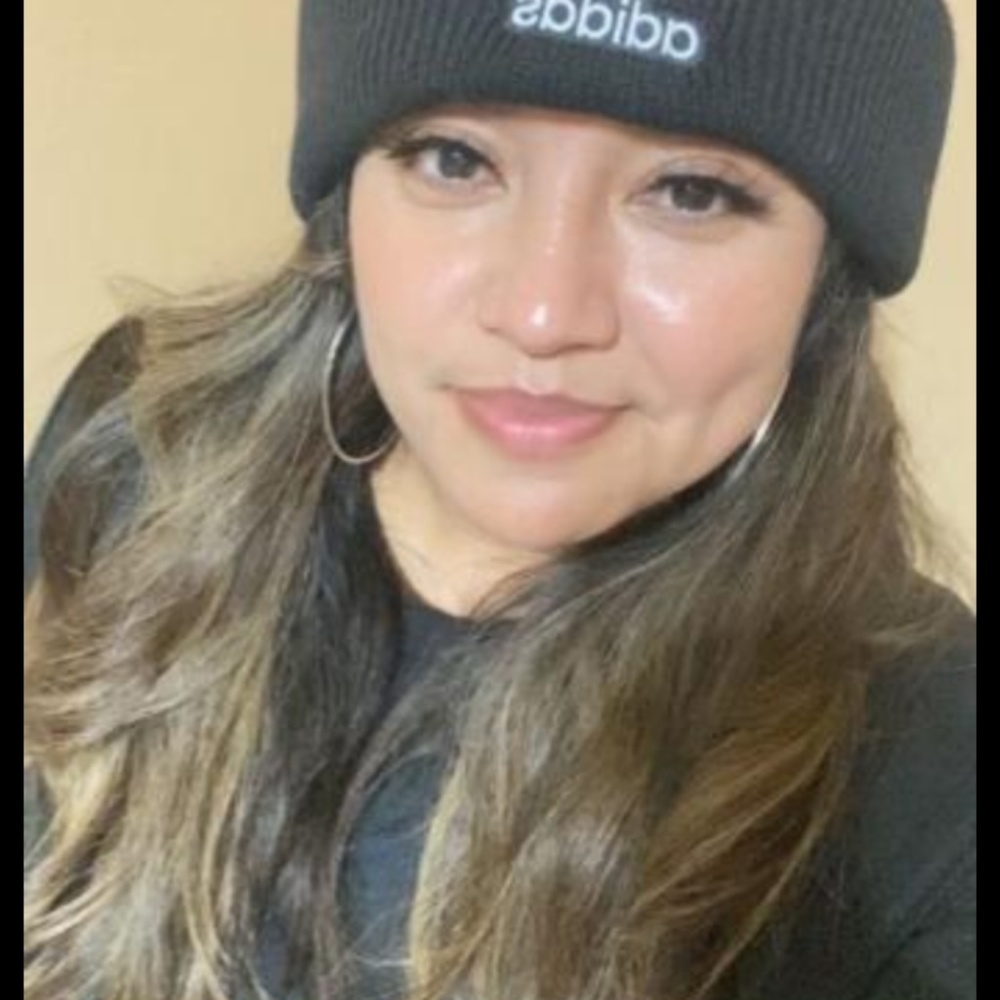 Meet your Posher, Celeste